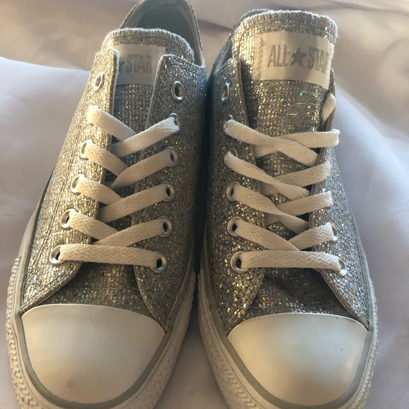 Converse - Picture 2 of 6